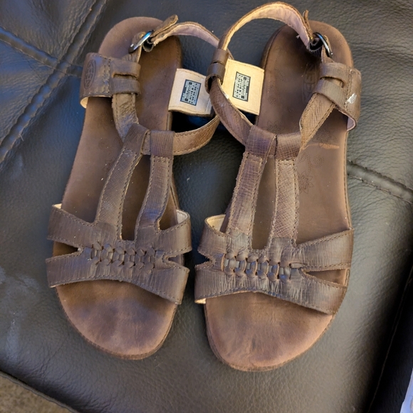 Keen Brown Leather Sandals - Picture 1 of 8